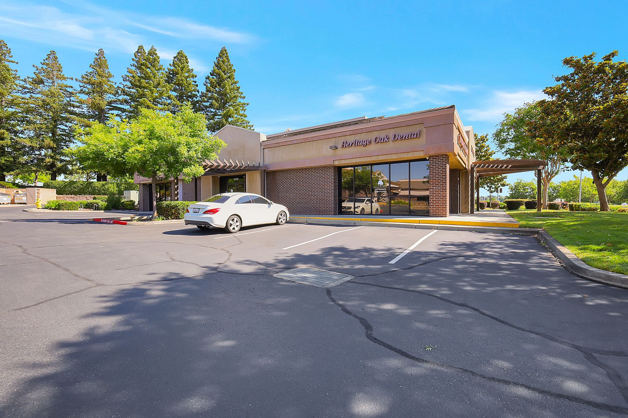 3700 Atherton Rd, Rocklin, CA 95765