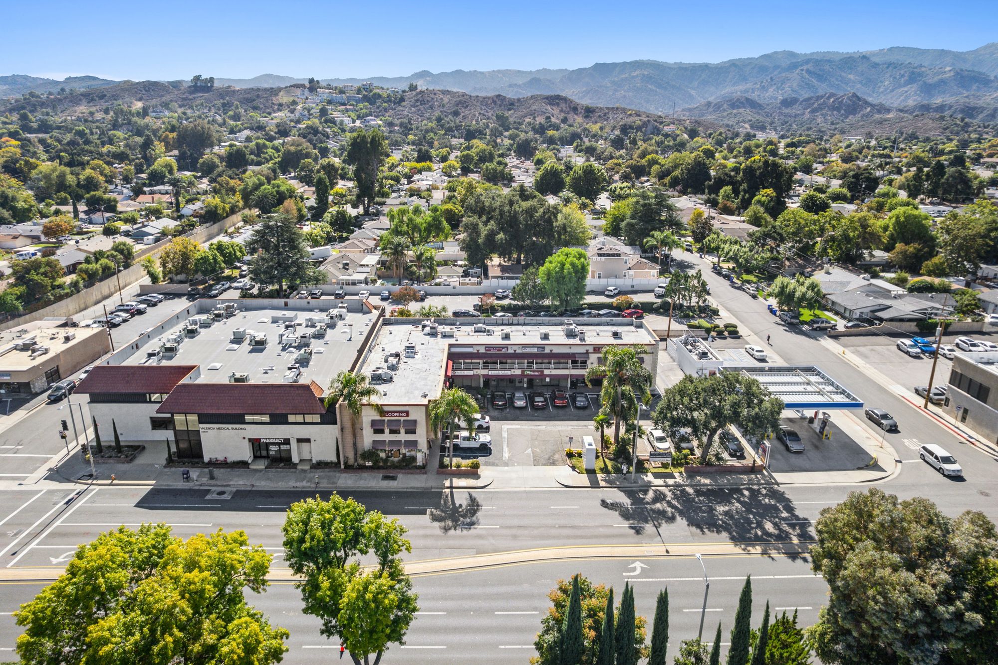 23942 Lyons Ave, Santa Clarita, CA 91321