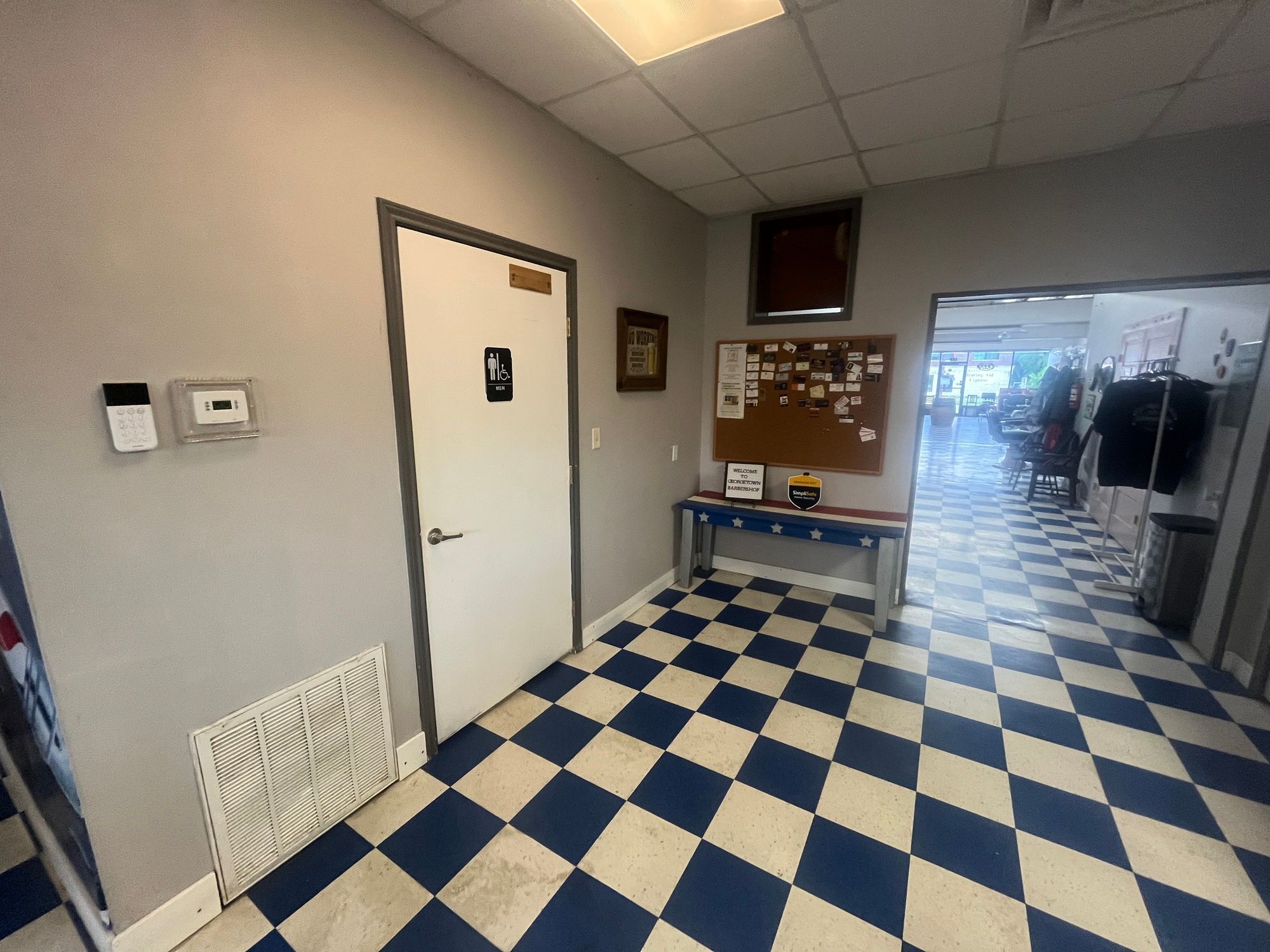Retail for sale at 604 E University Ave, Georgetown, TX, 78626 — photo 6