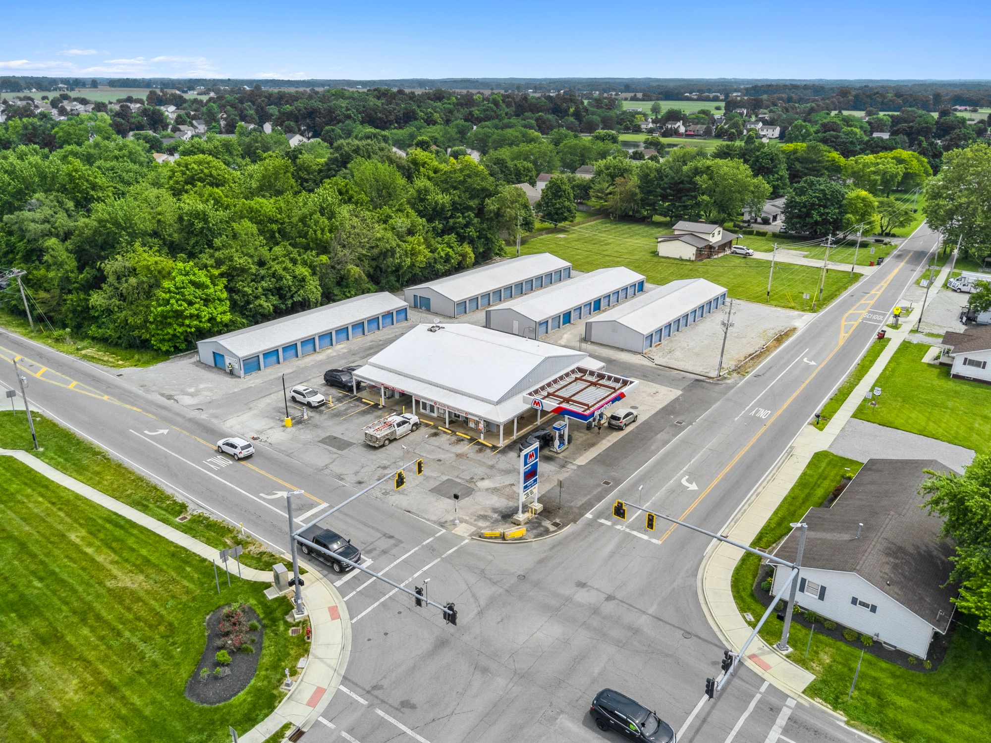 500 Long St, Ashville, OH 43103