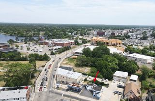 270 W Main Street — Gas Station