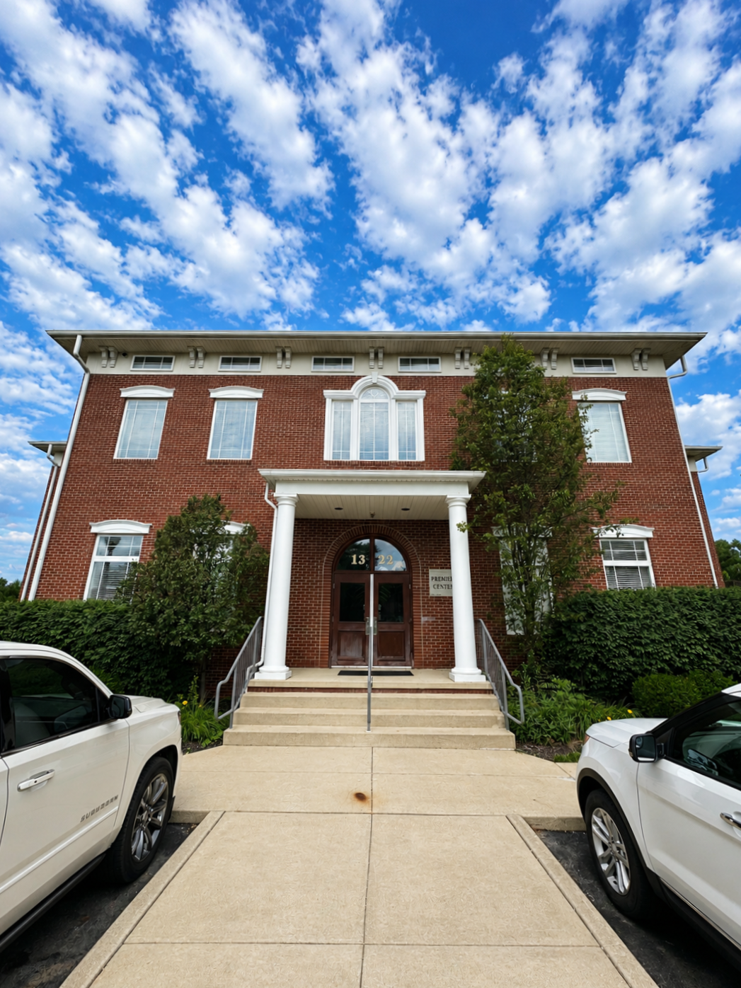 1392 High St, Wadsworth, OH 44281-8257
