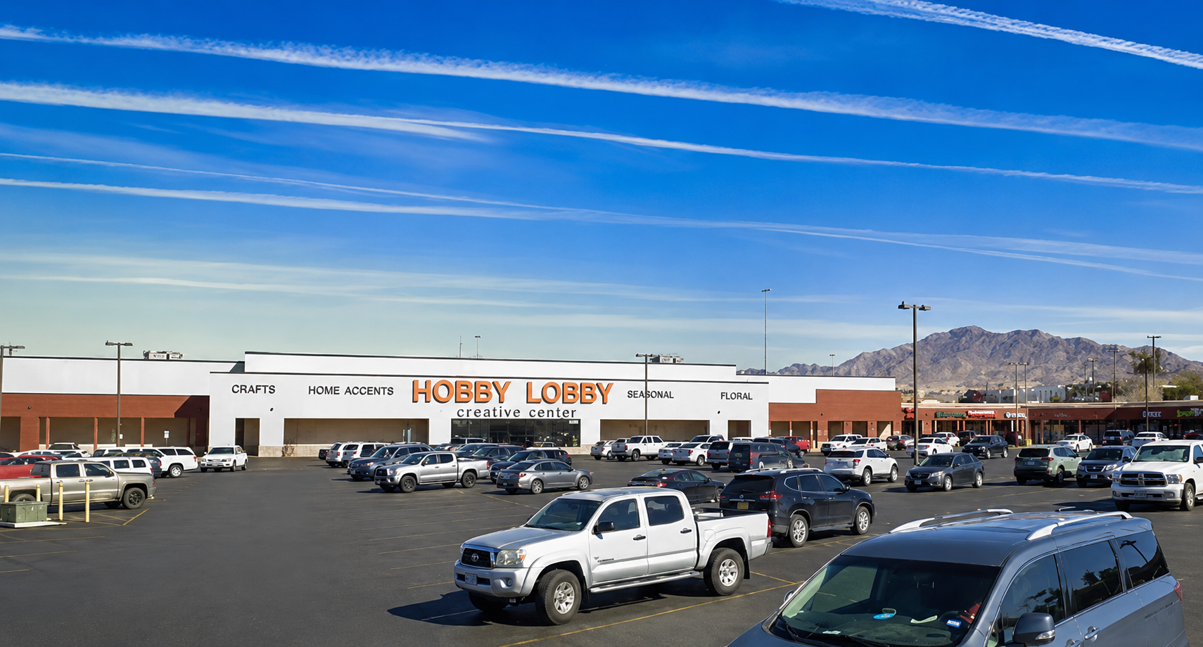 7930 N Mesa St, El Paso, TX 79932