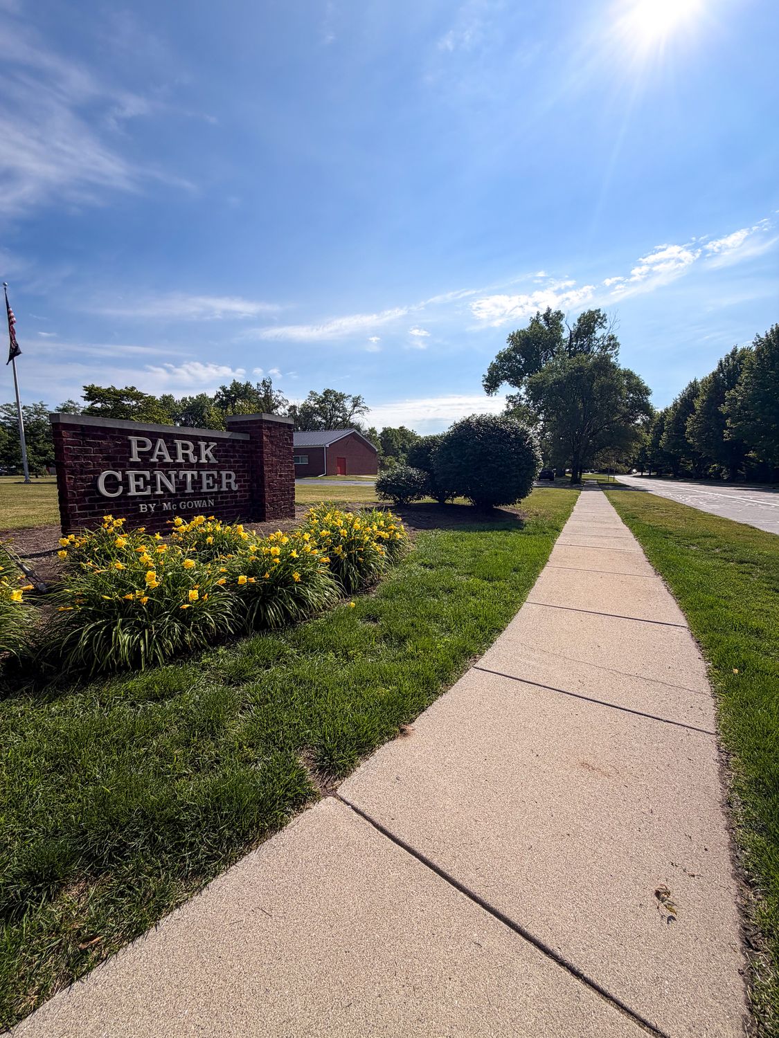 5822 Park Center Ct, Toledo, OH 43615