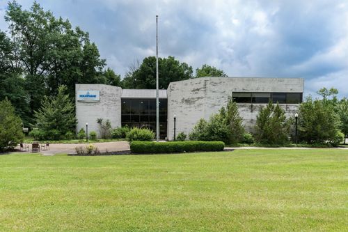 3825 Columbus Road SW | Building A