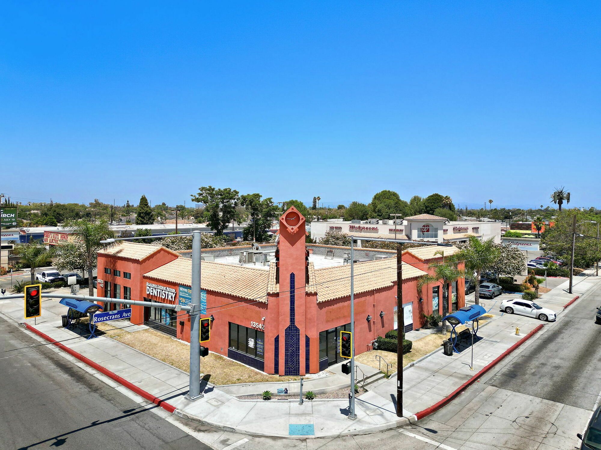 13528-13542 Lakewood Blvd, Bellflower, CA 90706