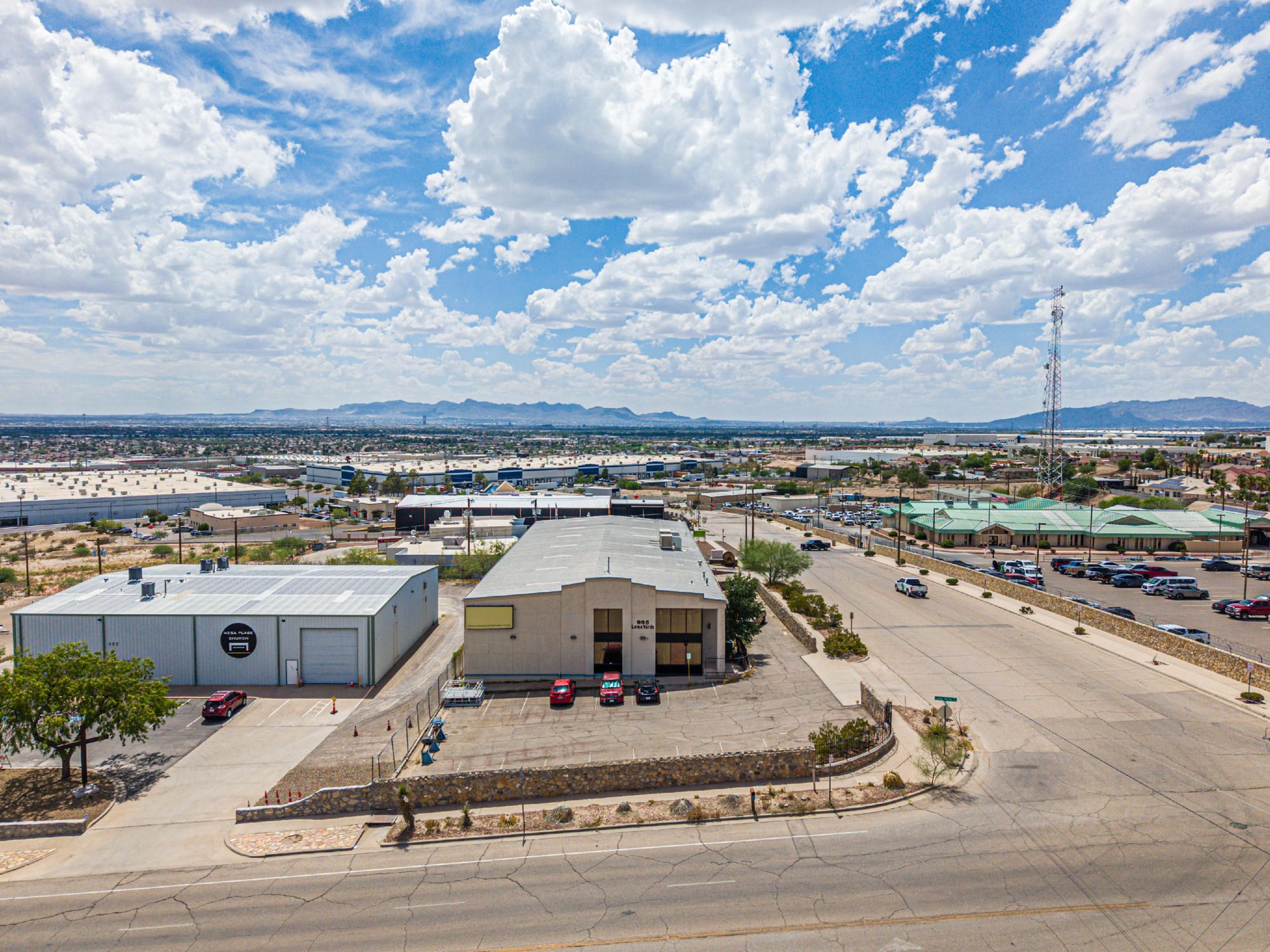 995 Loma Verde Dr, El Paso, TX 79936