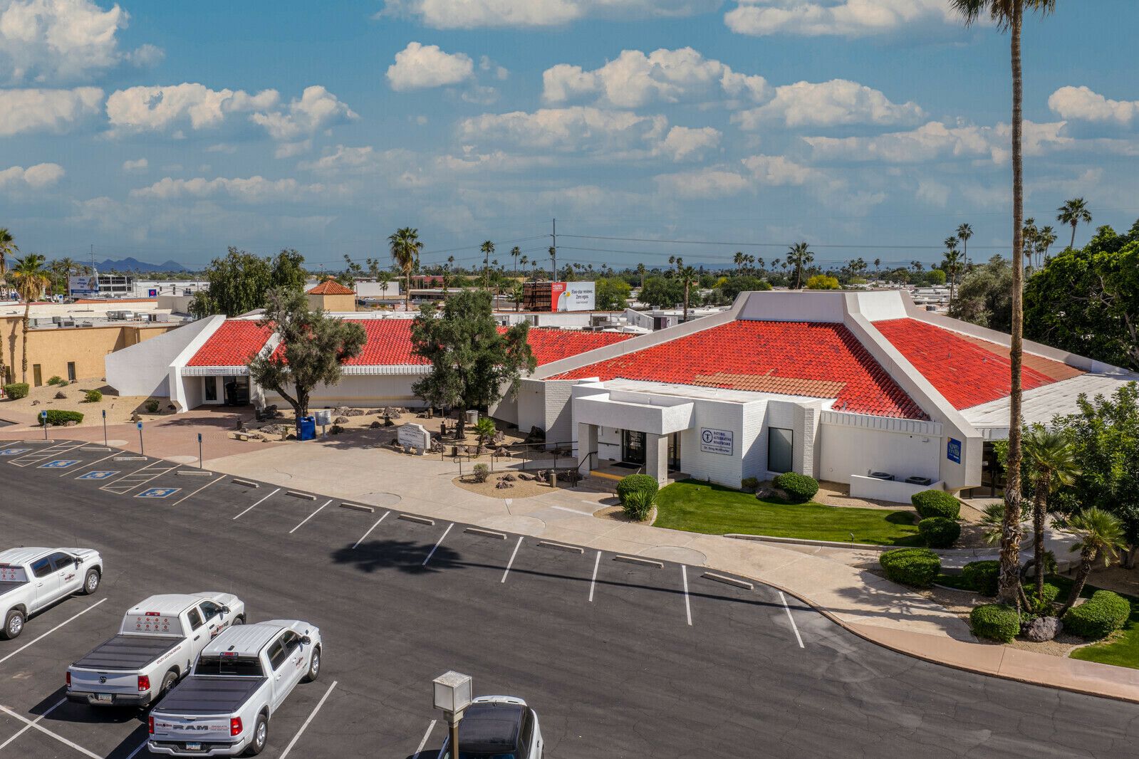 10240 W Bell Rd, Sun City, AZ 85351