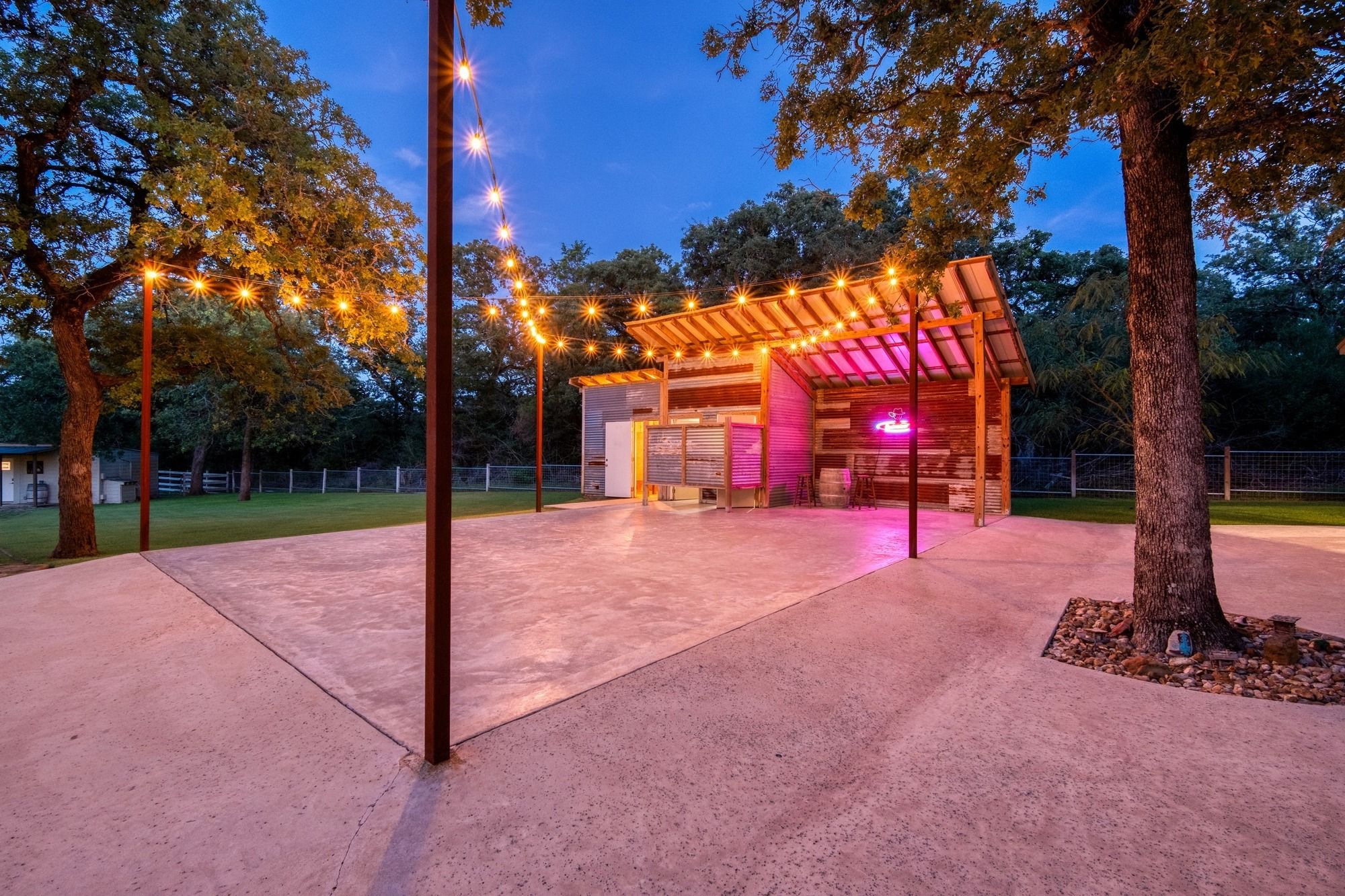 Special Purpose for sale at 1474 County Road B, Lexington, TX, 78947 — photo 9