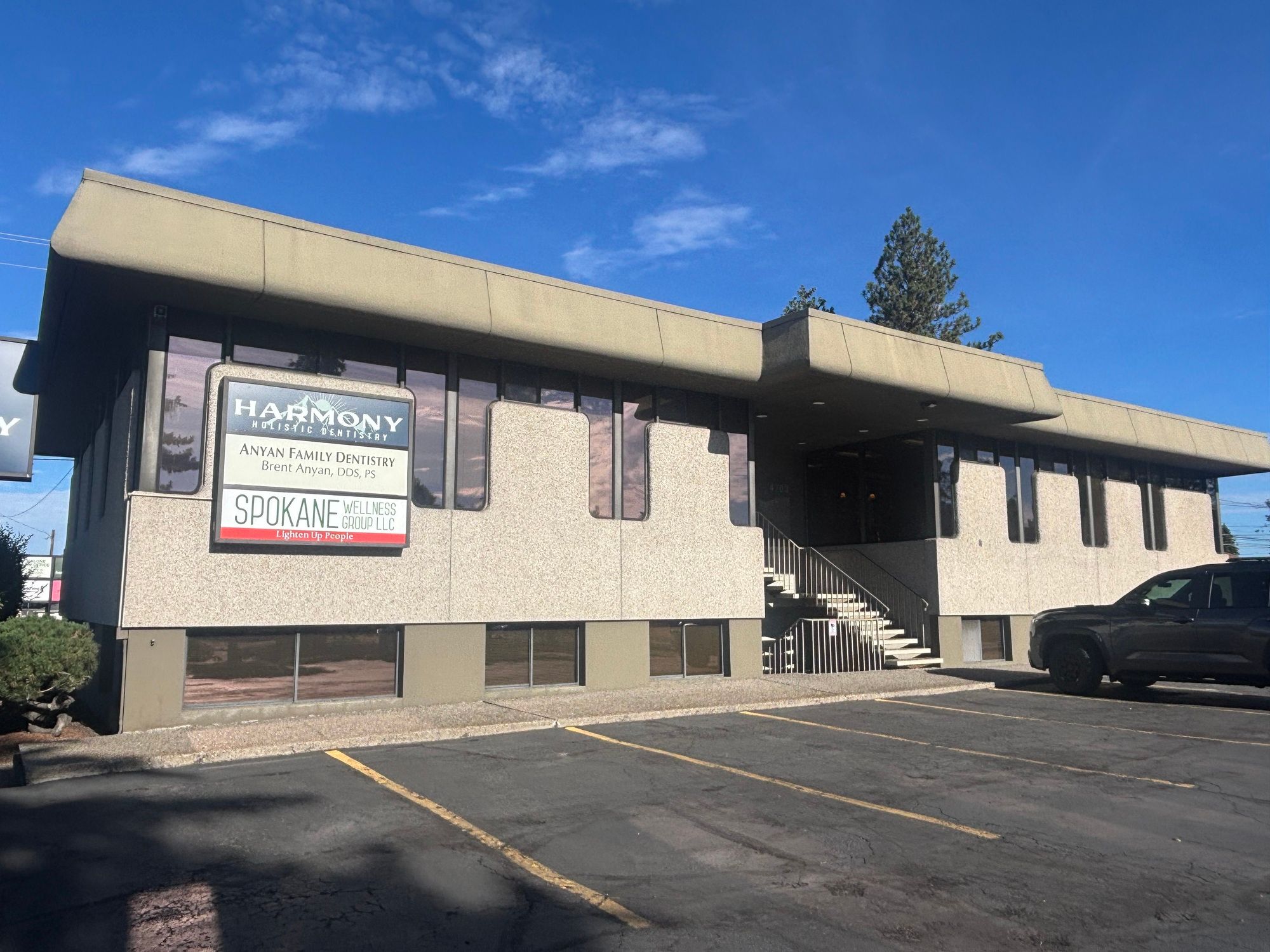 4703 N Maple St, Spokane, WA 99205