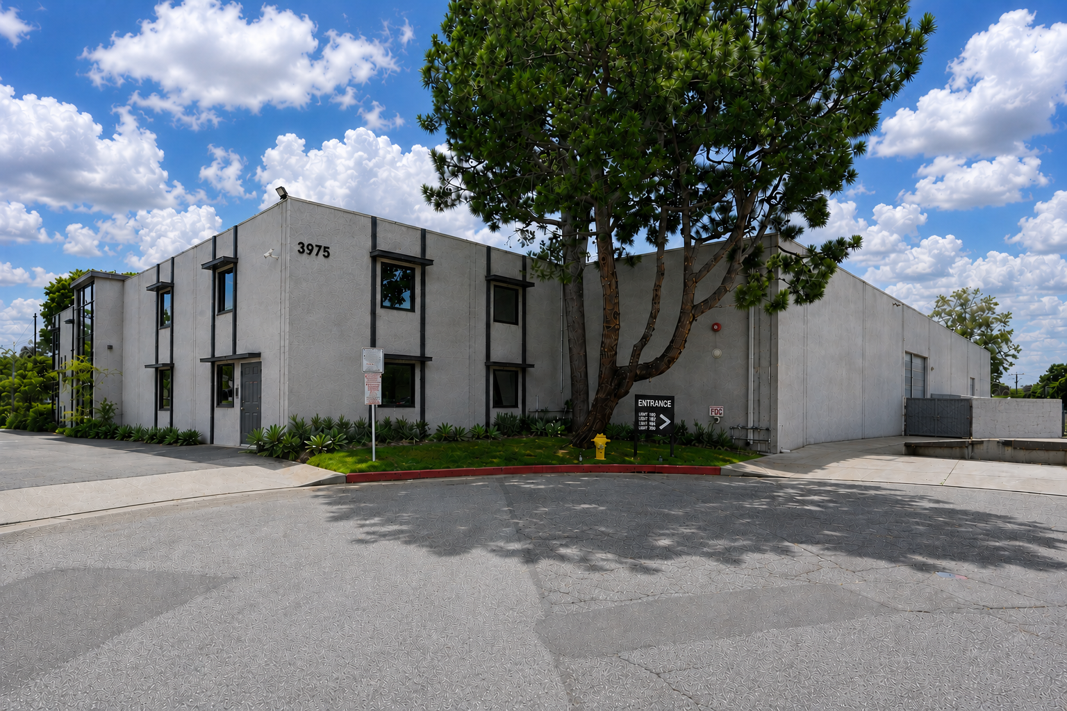 3975 Landmark St, Culver City, CA 90232