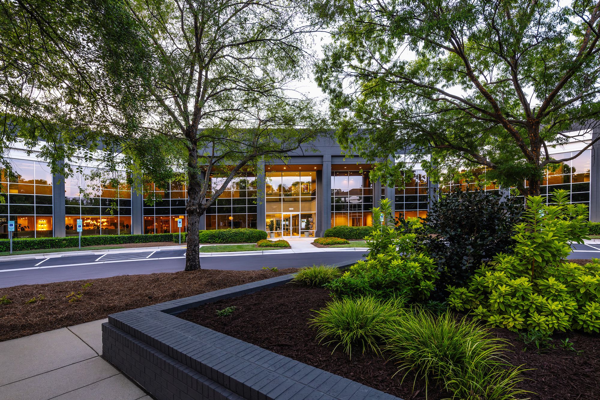 1800 Perimeter Park Dr, Morrisville, NC 27560
