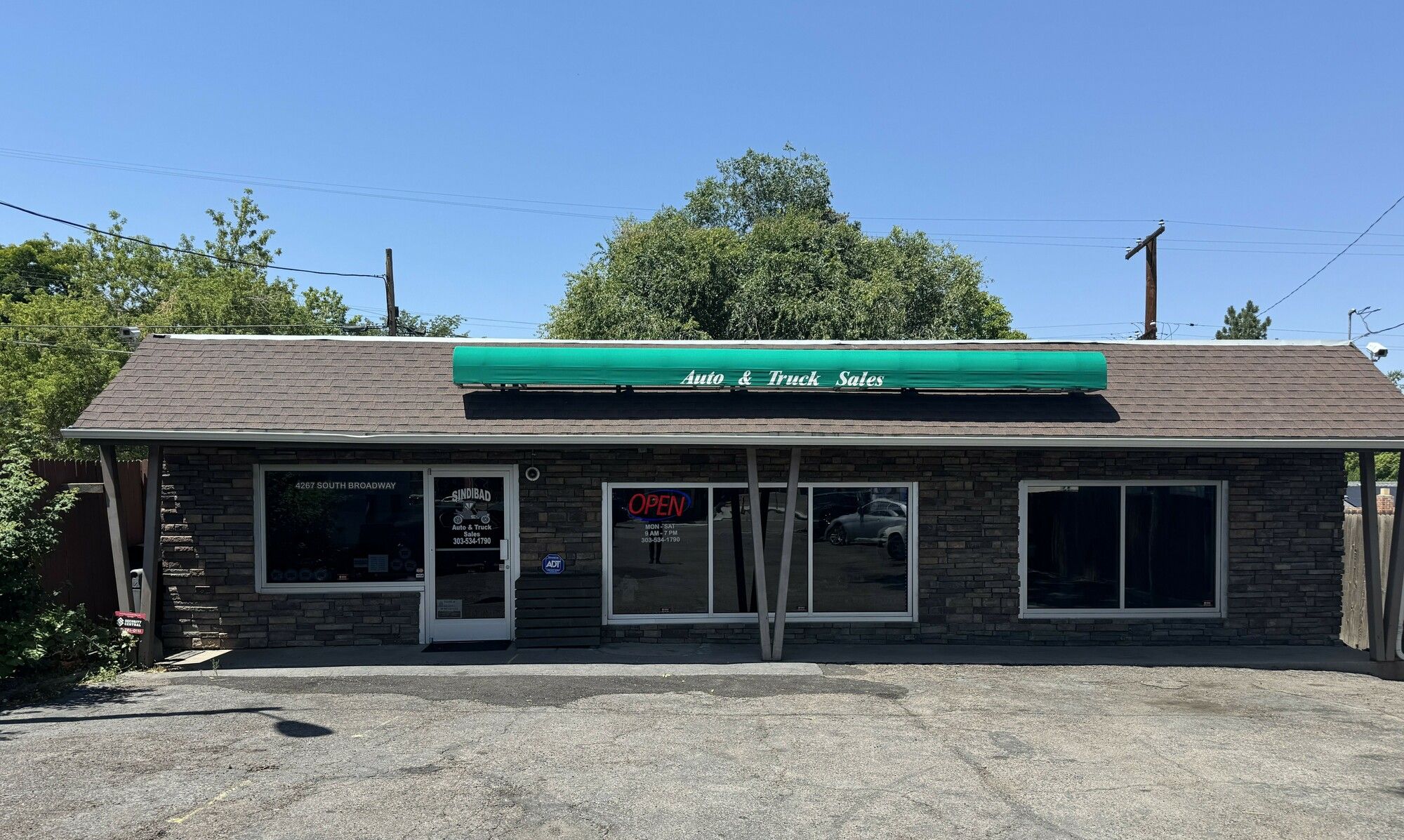 4267 S Broadway, Englewood, CO 80113