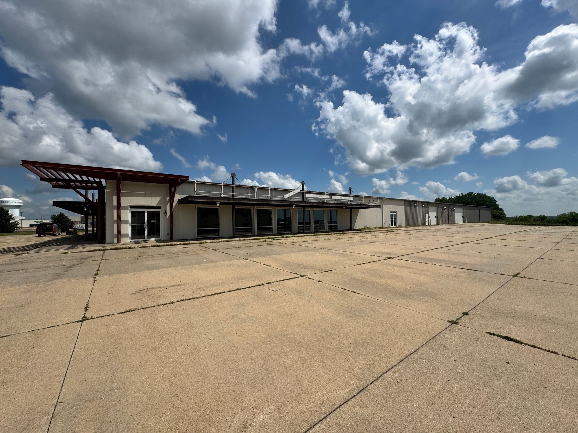 1450 N 2Nd St, Cherokee, IA 51012