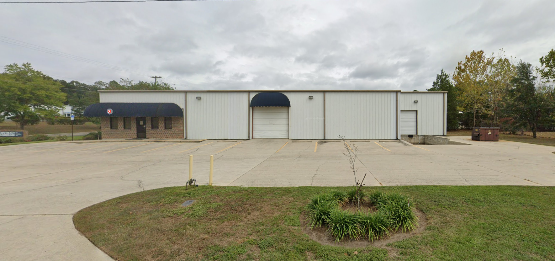 5155 Tharpe St, Tallahassee, FL 32303-7815
