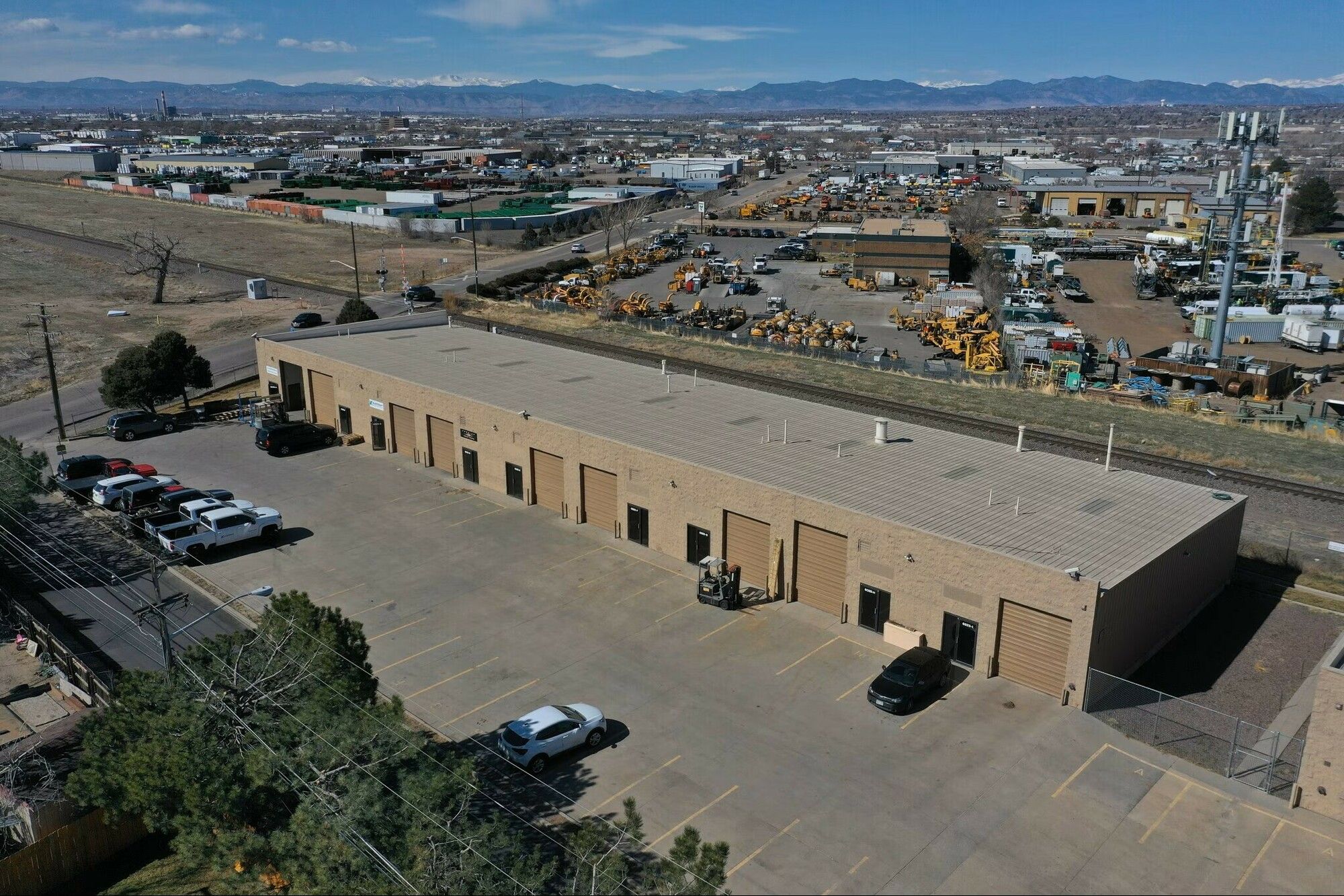 6025 East 76Th Ave, Commerce City, CO 80022