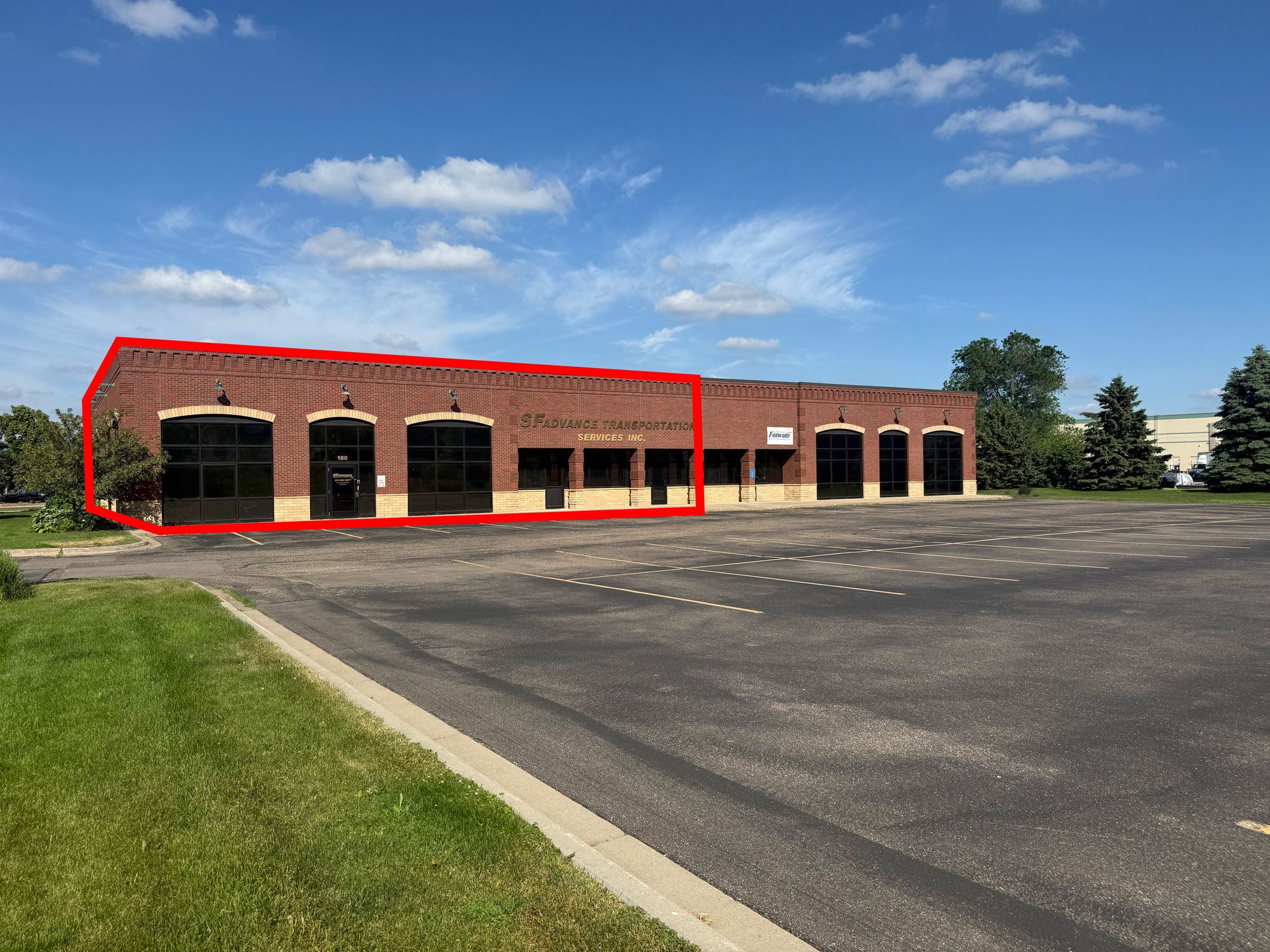 100 Bridgepoint Way, South Saint Paul, MN 55075