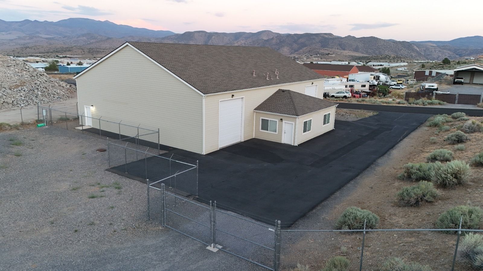 38 Cygnet Dr, Mound House, NV 89706