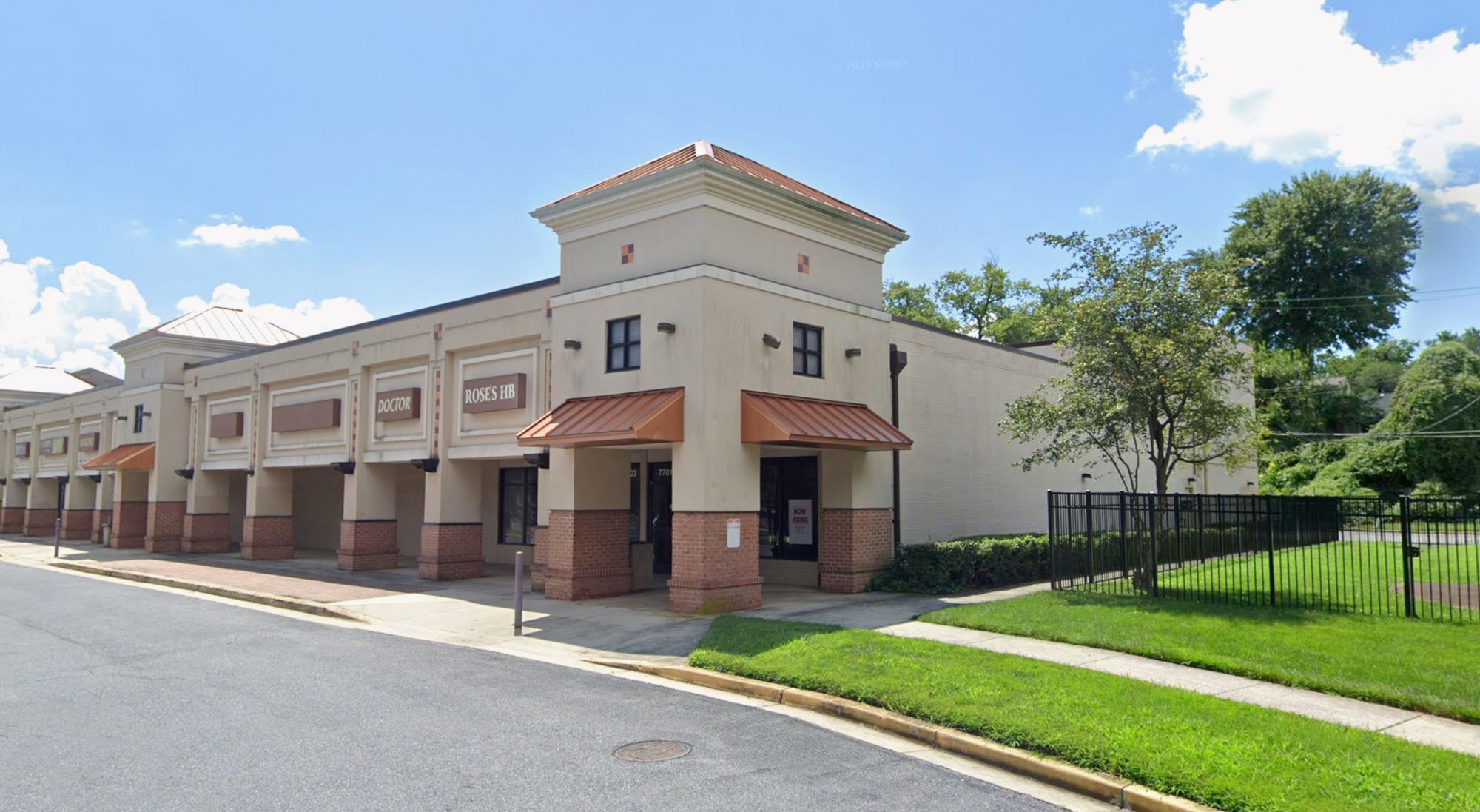 7701 Barlowe Rd,Unit 8, Landover, MD 20785