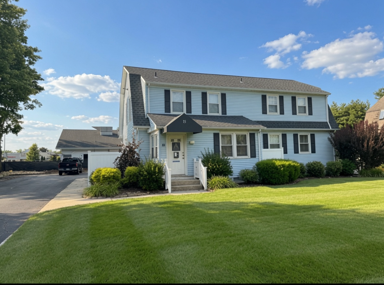 15 Concord St, Glastonbury, CT 06033