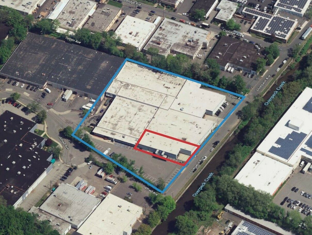 475 Alfred Ave, Teaneck, NJ 07666
