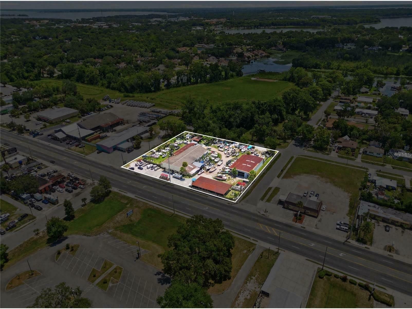 1200 14th St, Leesburg, FL 34748-6621