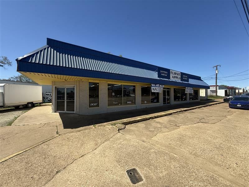 1404 W Gentry Pkwy Tyler, TX 75702