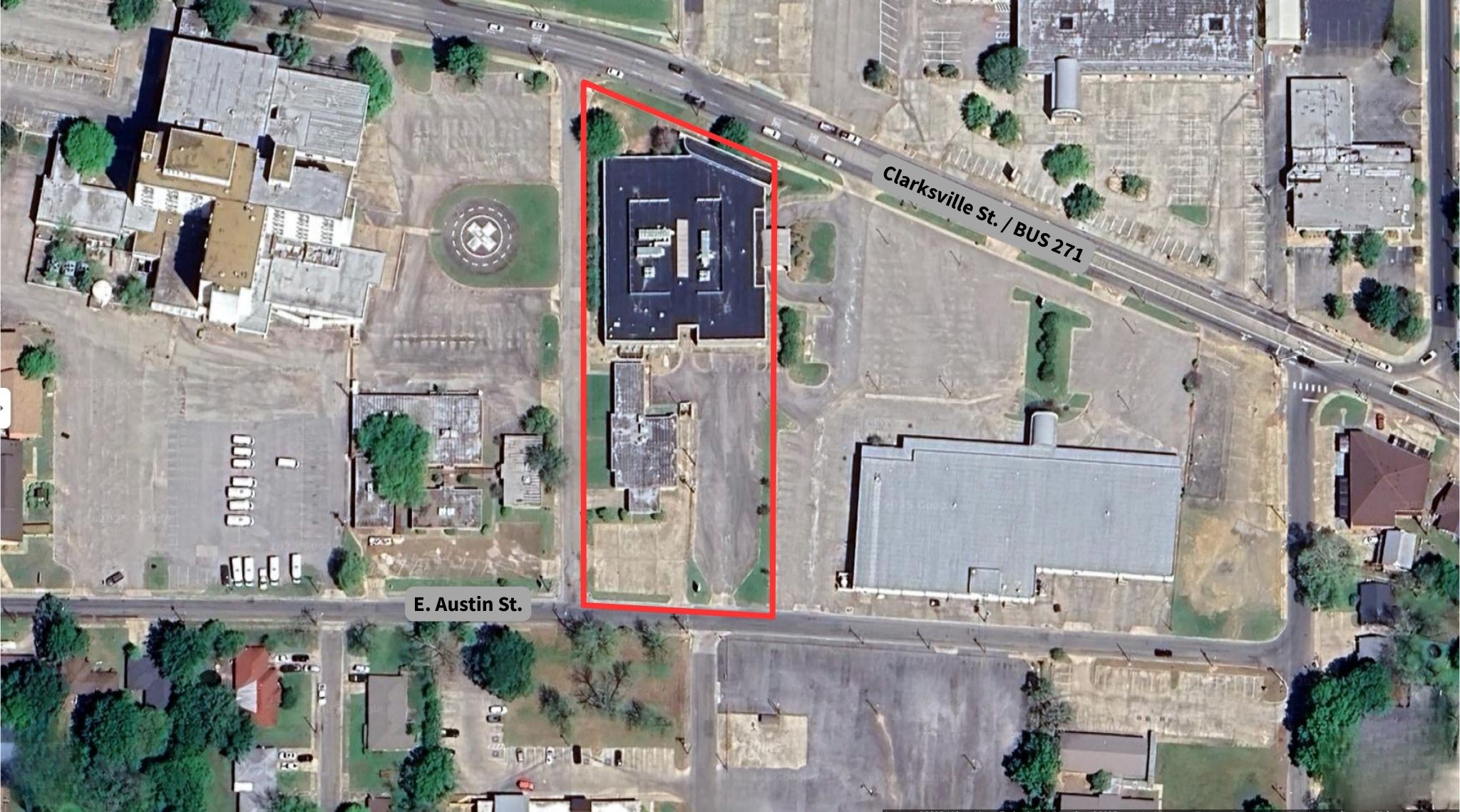 1000-1014 Clarksville St + 1001 E Austin St Paris, TX 75460