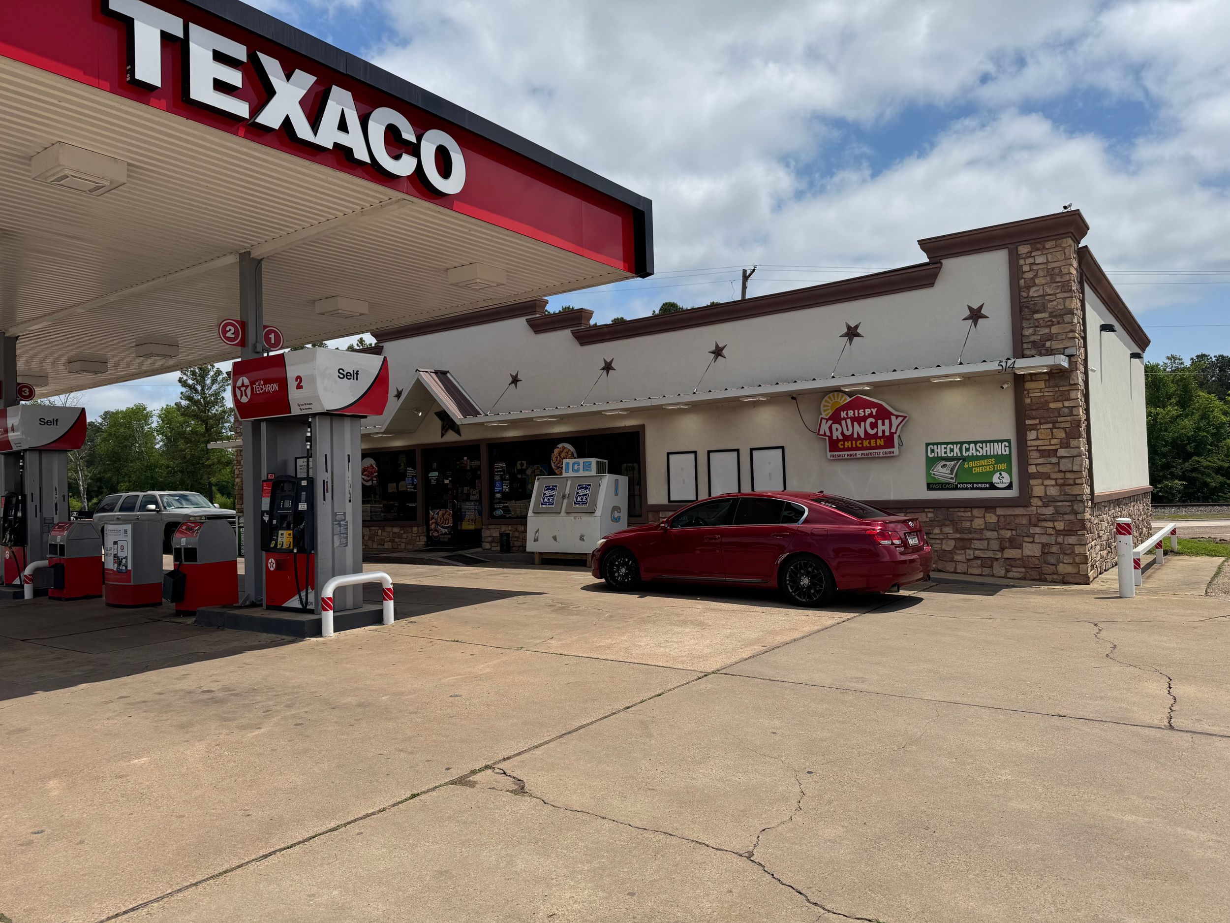 514 S Eastman Rd. Longview, TX 75602