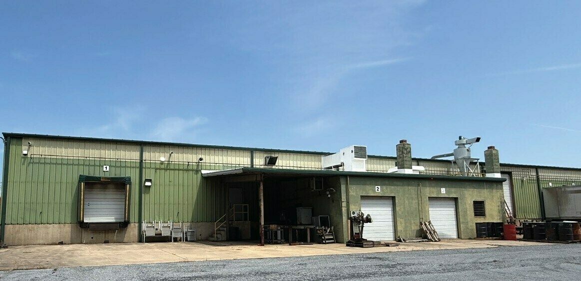 558 Penn Ave, Cleona, PA 17042-2539