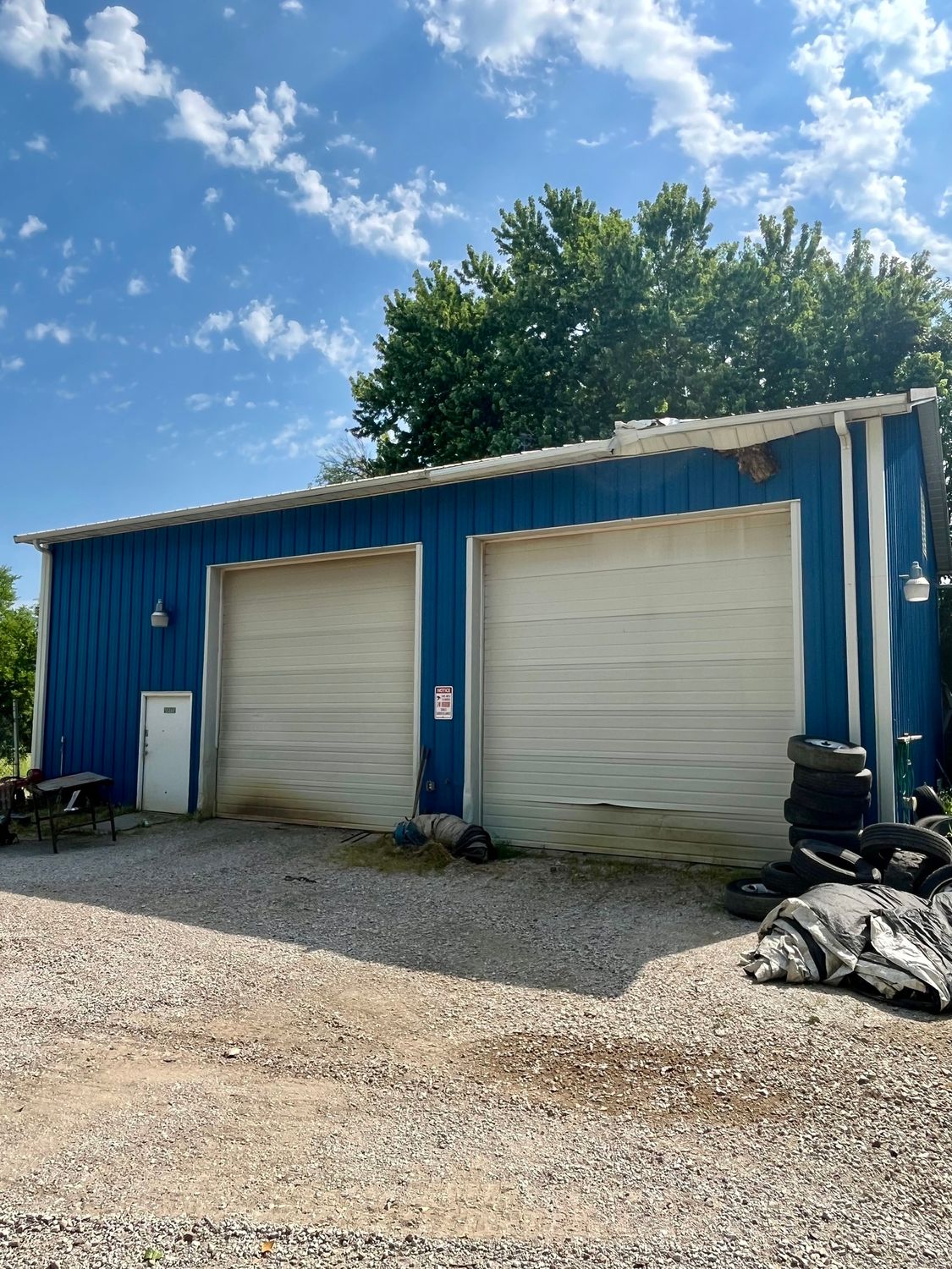 15245 Emerald Isle Dr, Clive, IA 50325