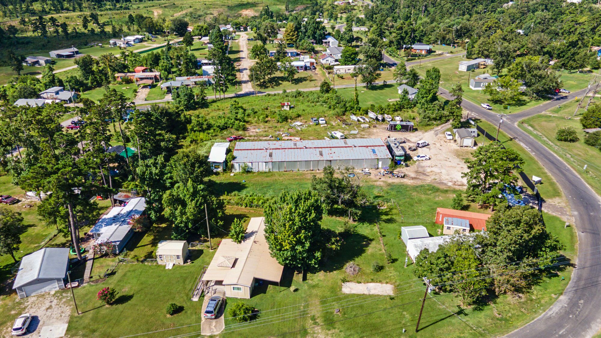 776 Yaupon Cove Dr, Onalaska, TX 77360