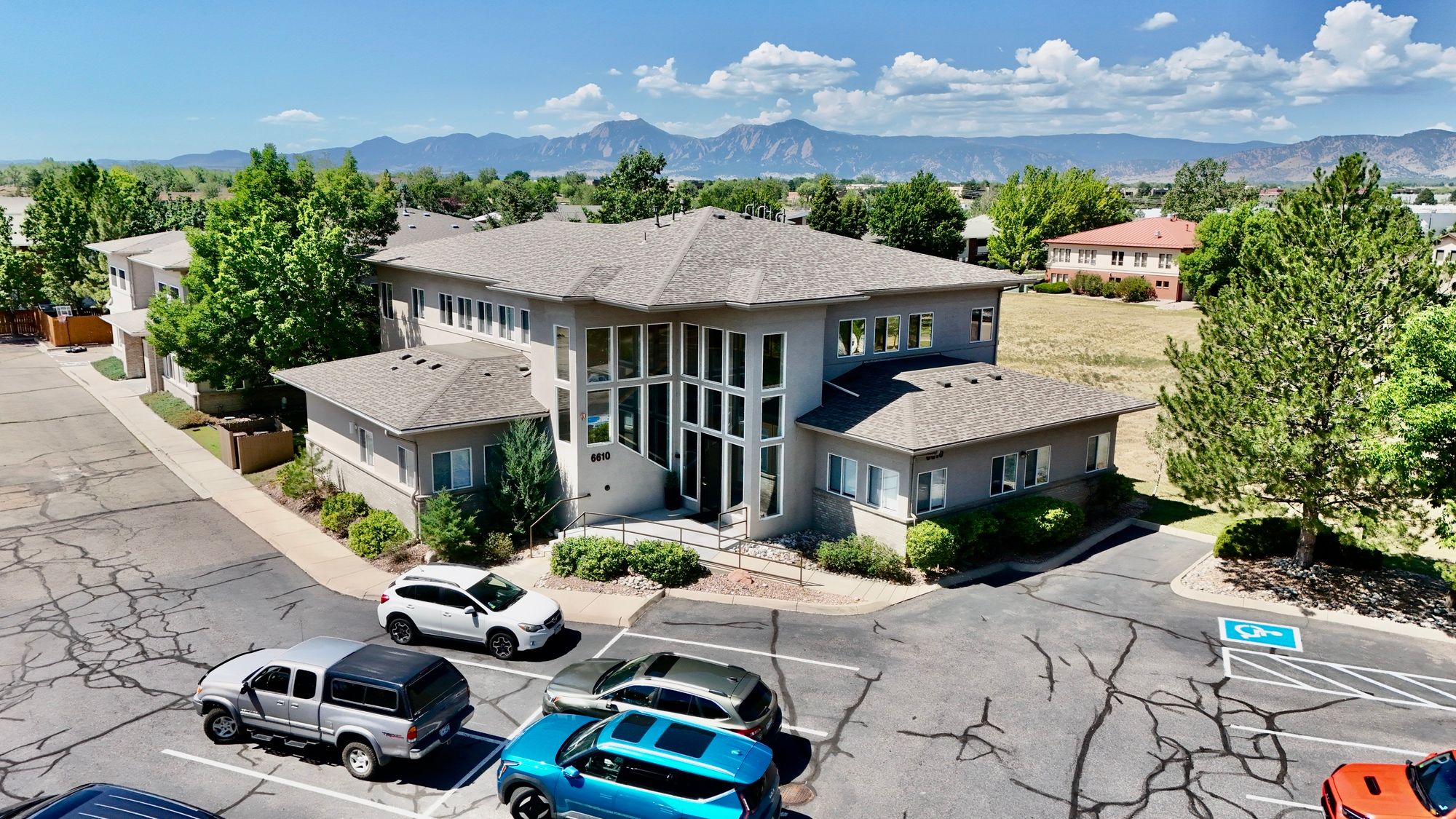 6610 Gunpark Dr, Boulder, CO 80301