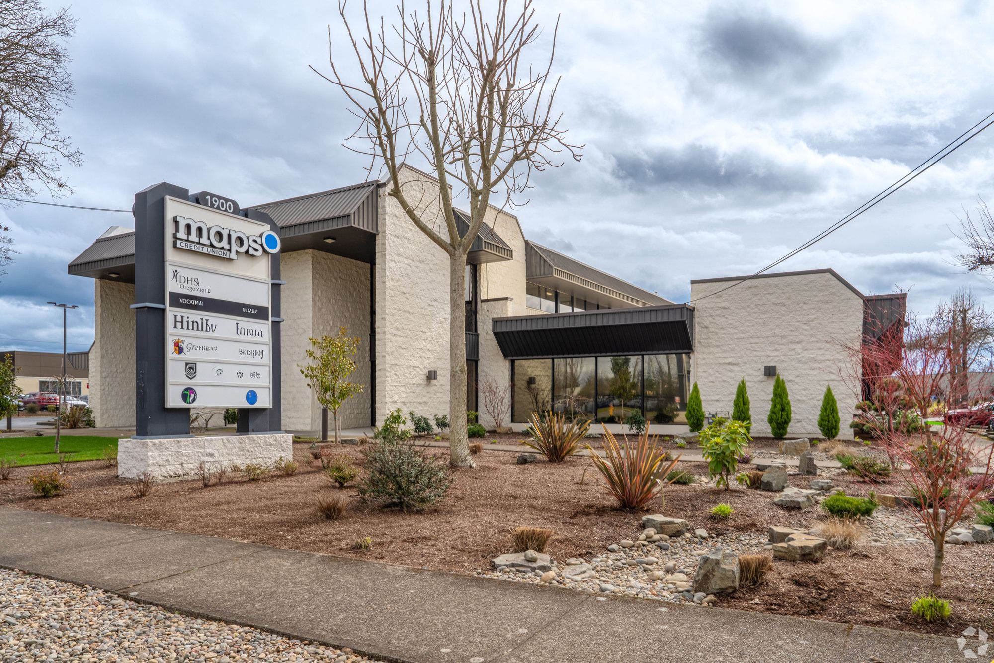 1900 Hines St SE, Salem, OR 97302