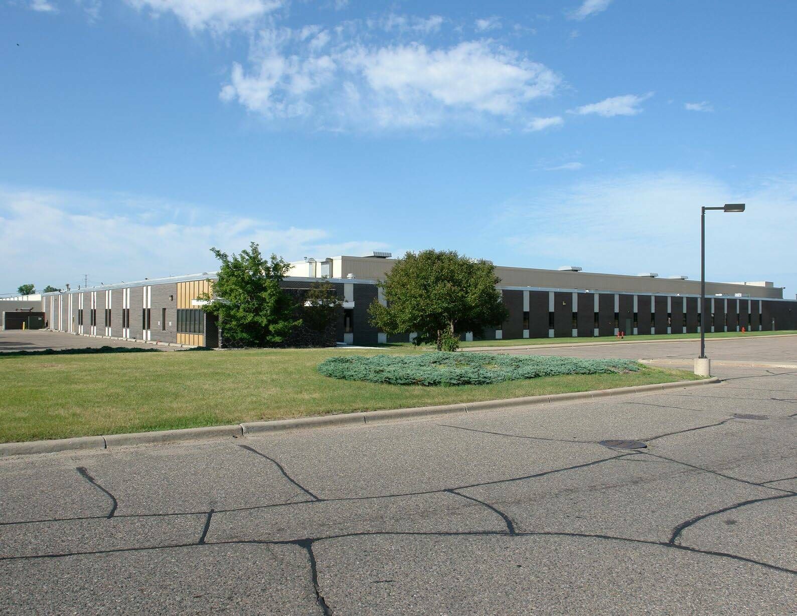 5501 West Old Shakopee Rd, Bloomington, MN 55437