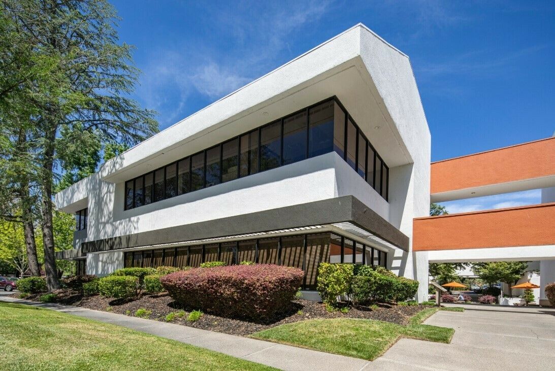 1451 River Park Dr, Sacramento, CA 95815