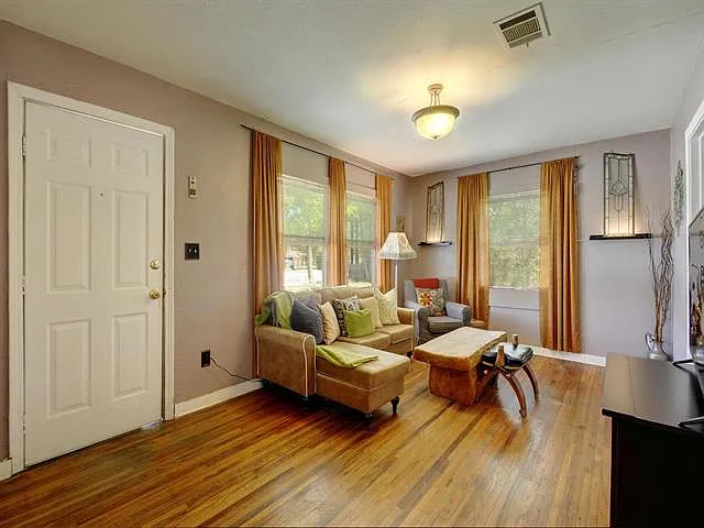 Special Purpose for sale at 1301 E Main St, Round Rock, TX, 78664 — photo 7