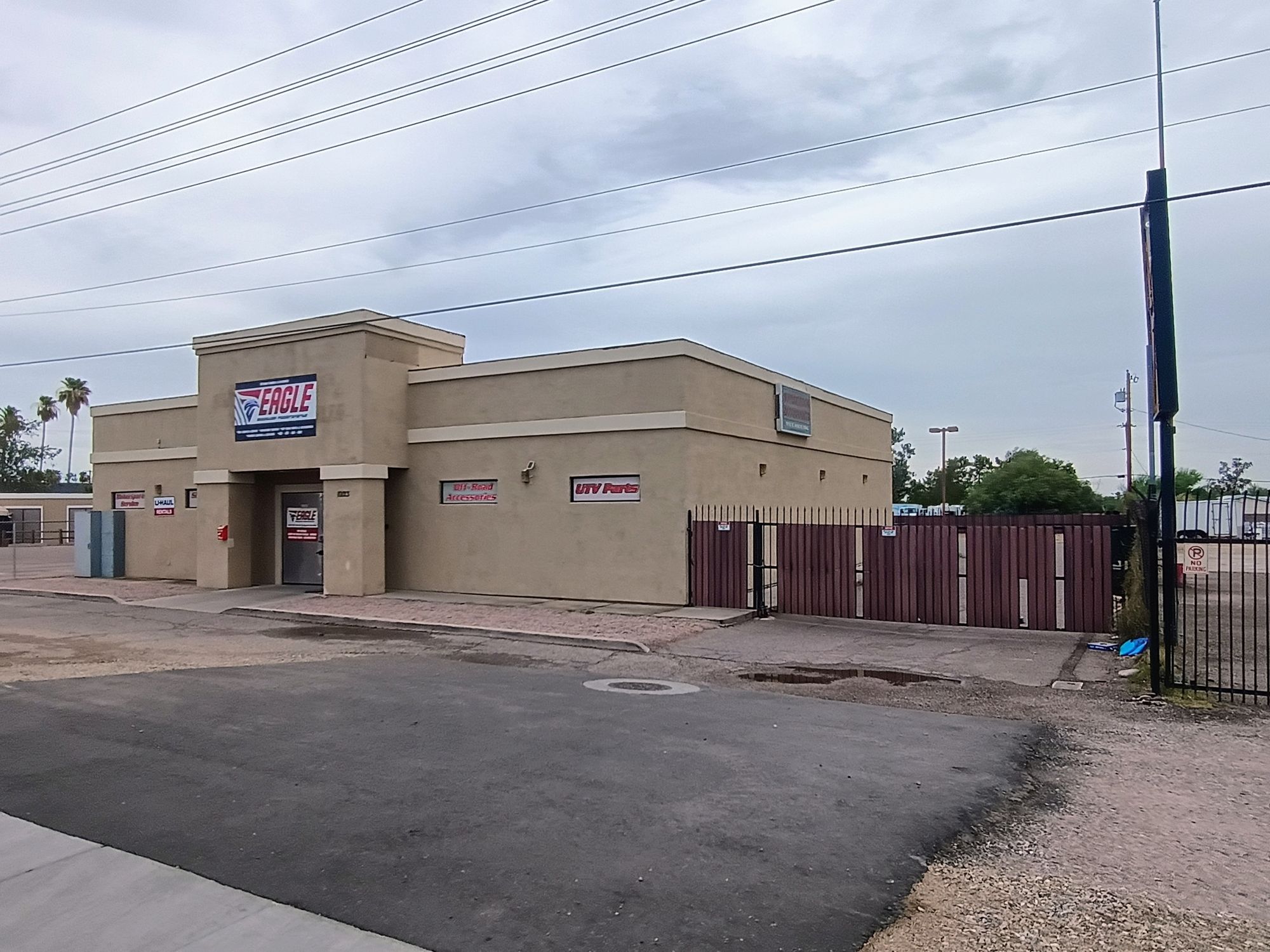 10123 E Apache Trl, Apache Junction, AZ 85120