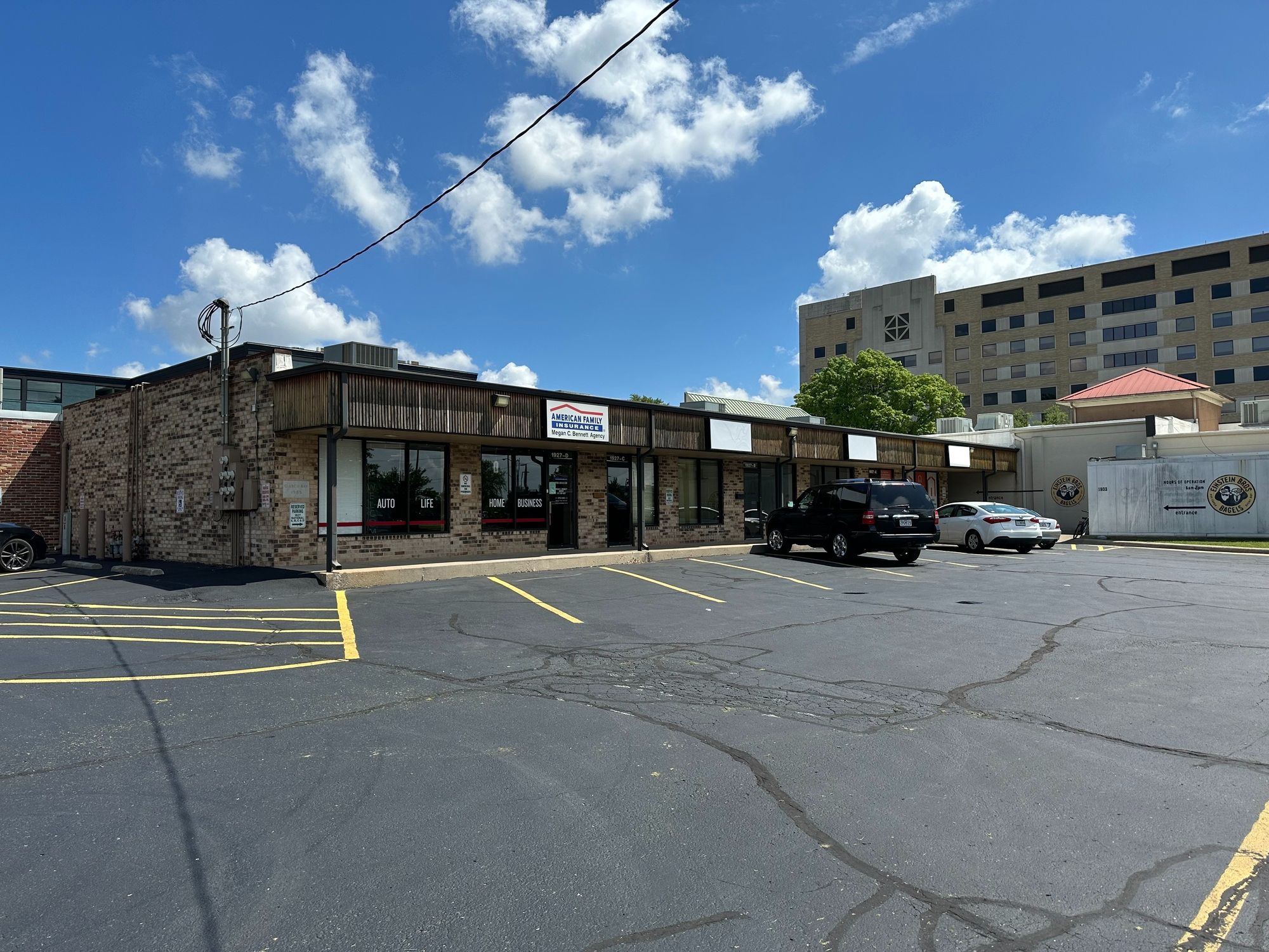 1927 S National Ave, Springfield, MO 65804
