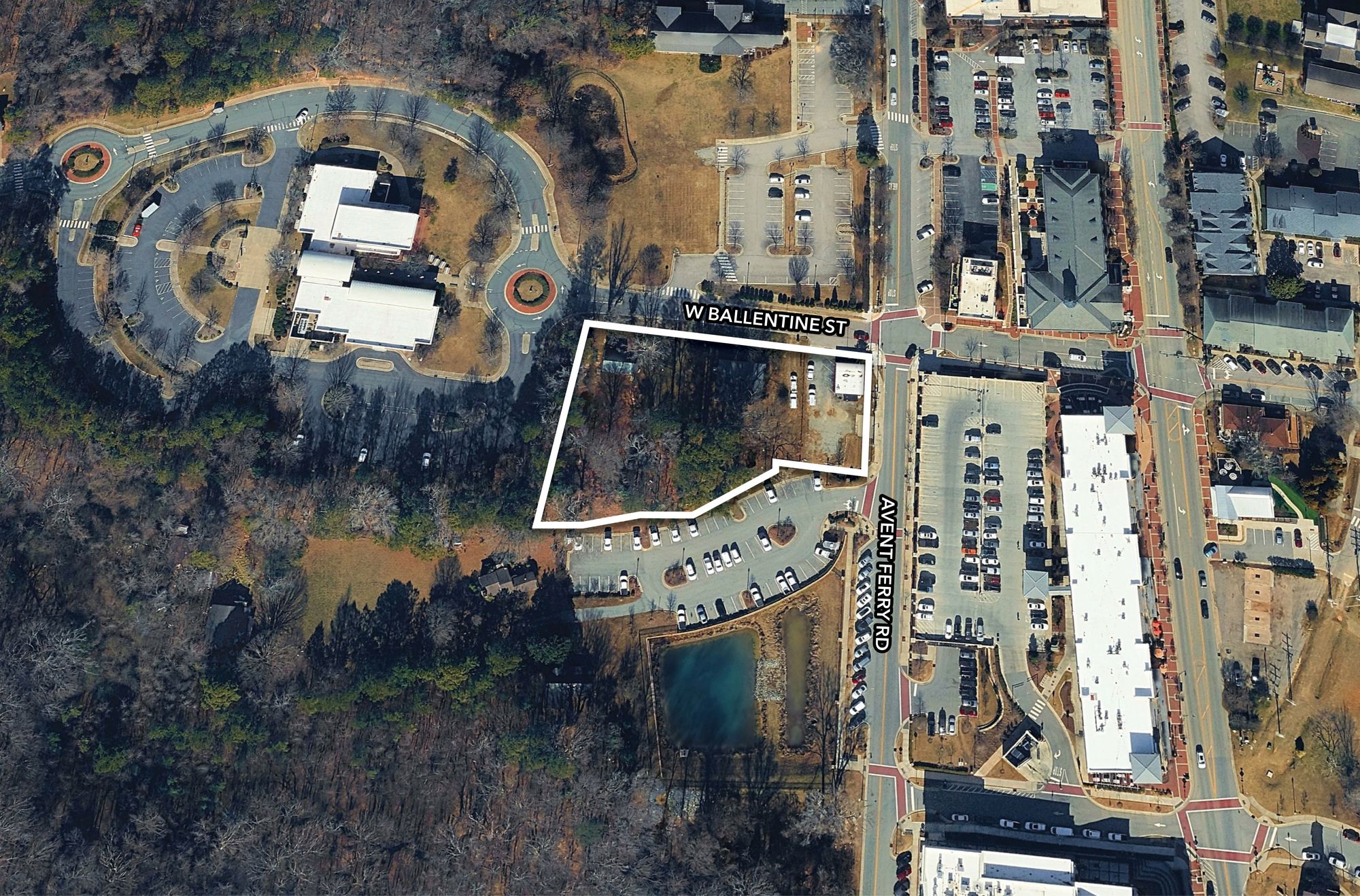 213 W Ballentine St, Holly Springs, NC 27540
