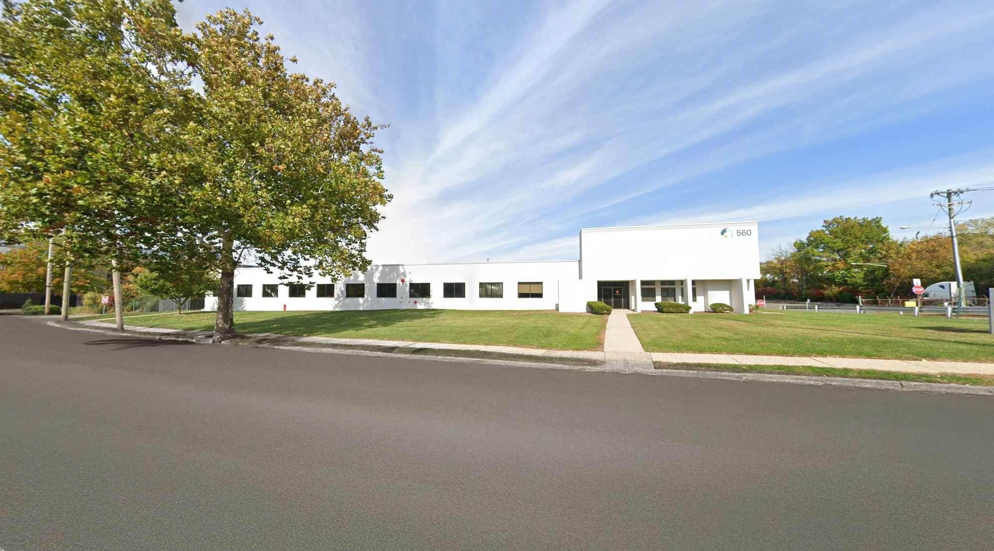 560 Jefferson Ave, Secaucus, NJ 07094