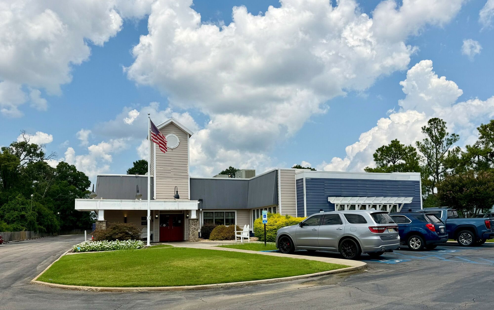 1818 University Dr NW, Huntsville, AL 35801