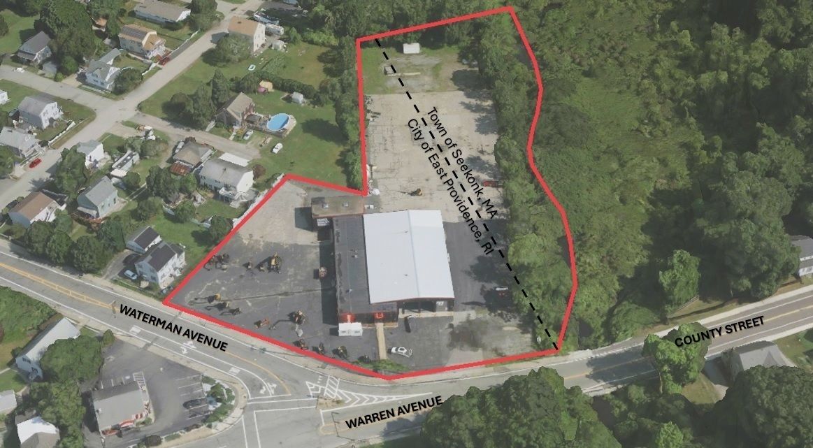 1100 Warren Ave, East Providence, RI 02914