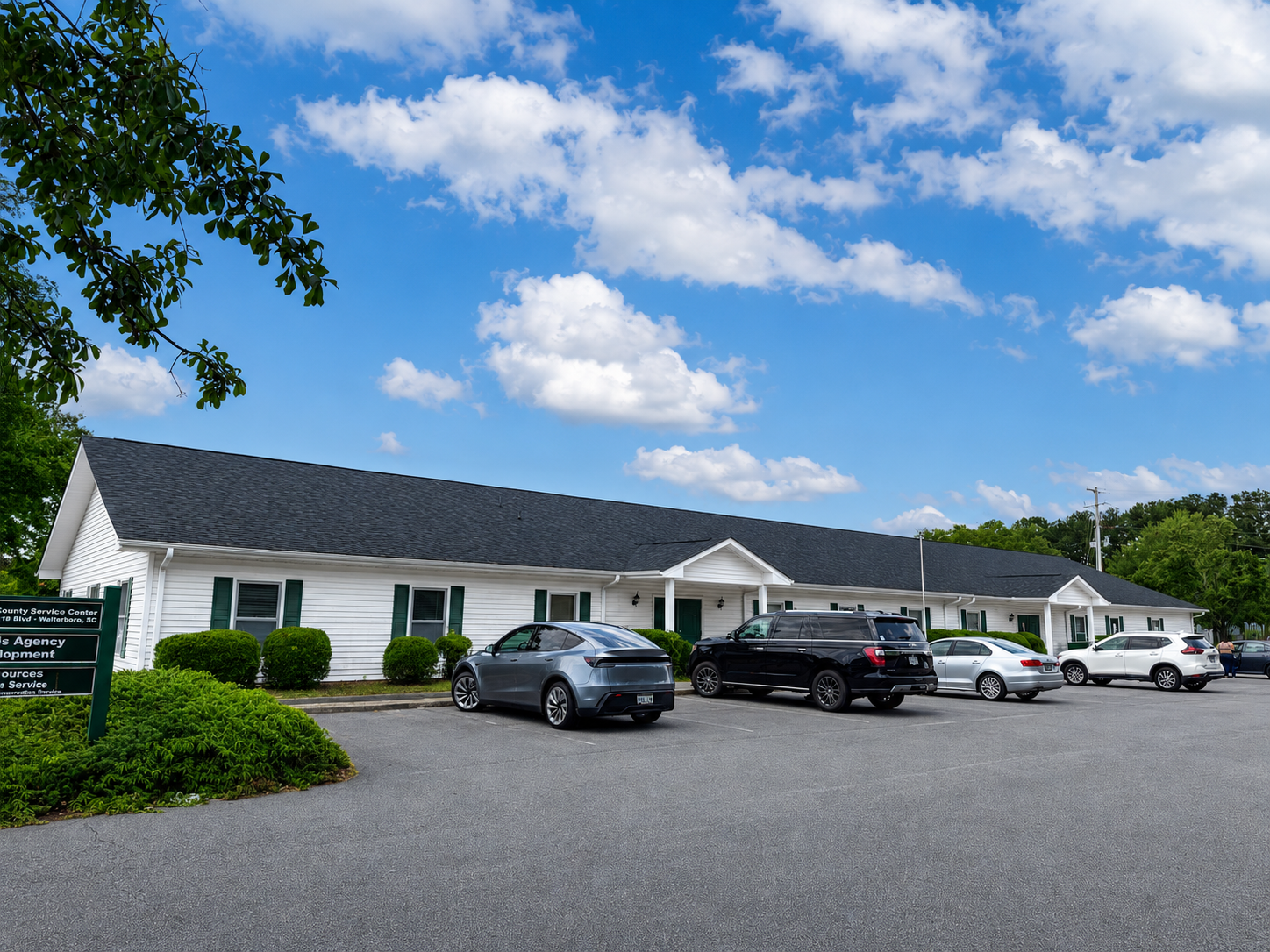531 Robertson Blvd, Walterboro, SC 29488