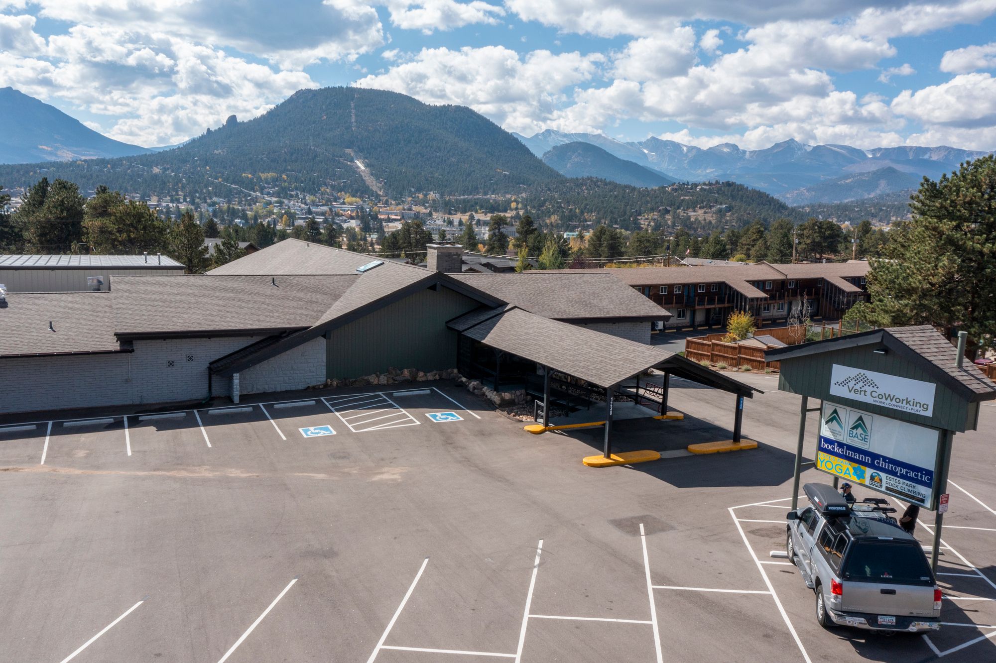 1230 Big Thompson Ave, Estes Park, CO 80517