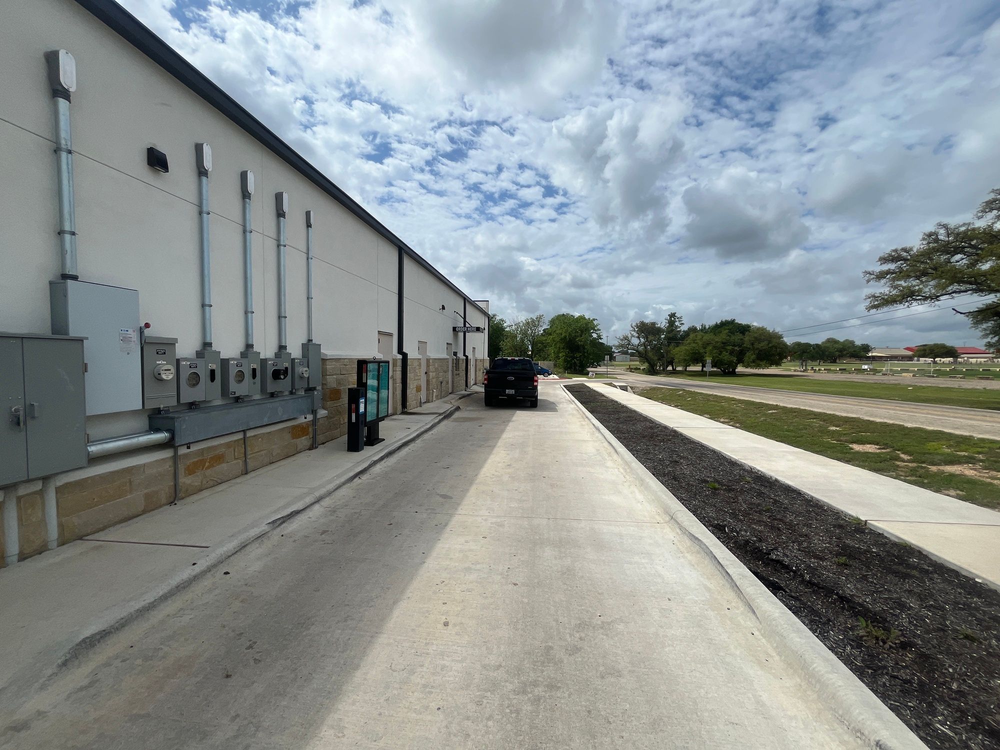 Retail for lease at 247 W Village Rd, Salado, TX, 76571 — photo 7
