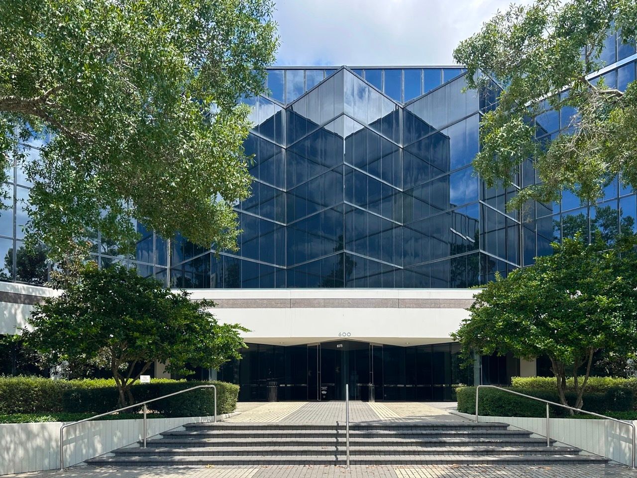 8375 Dix Ellis Trl,Unit 600, Jacksonville, FL 32256-8273