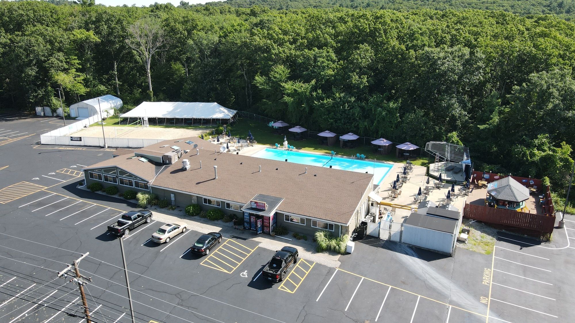 325 Farnum Pike, Smithfield, RI 02917