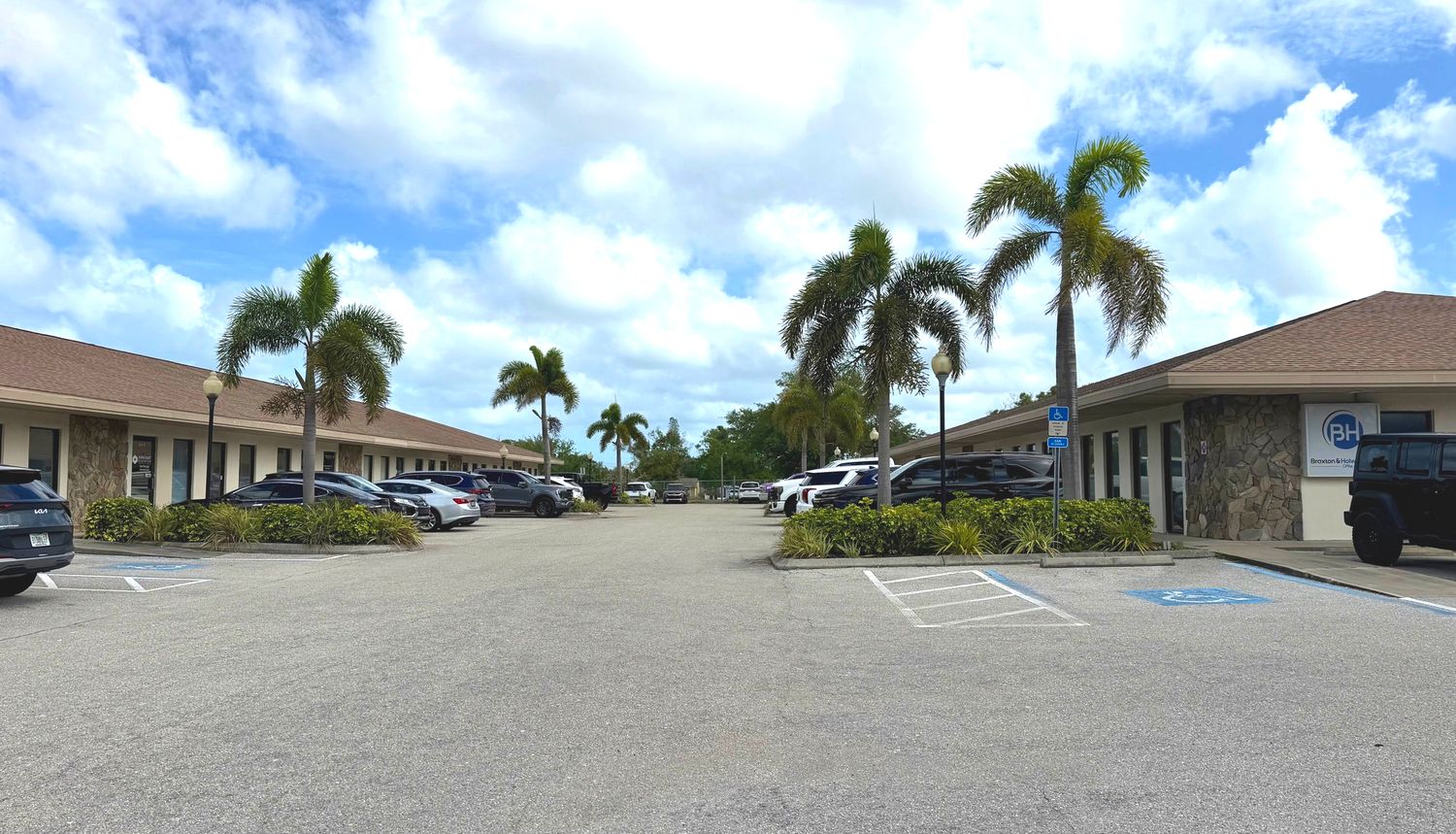 6404 Manatee Ave W, Ste. U Bradenton FL 34209