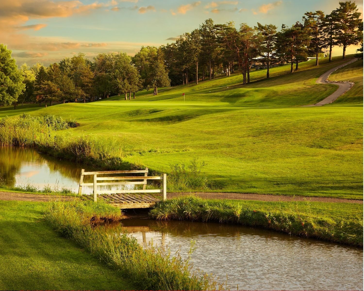 River Crest Golf Course